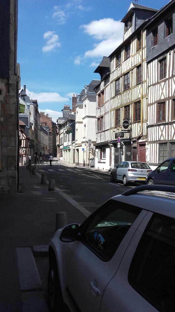 Studios Rouen Centre Extérieur photo